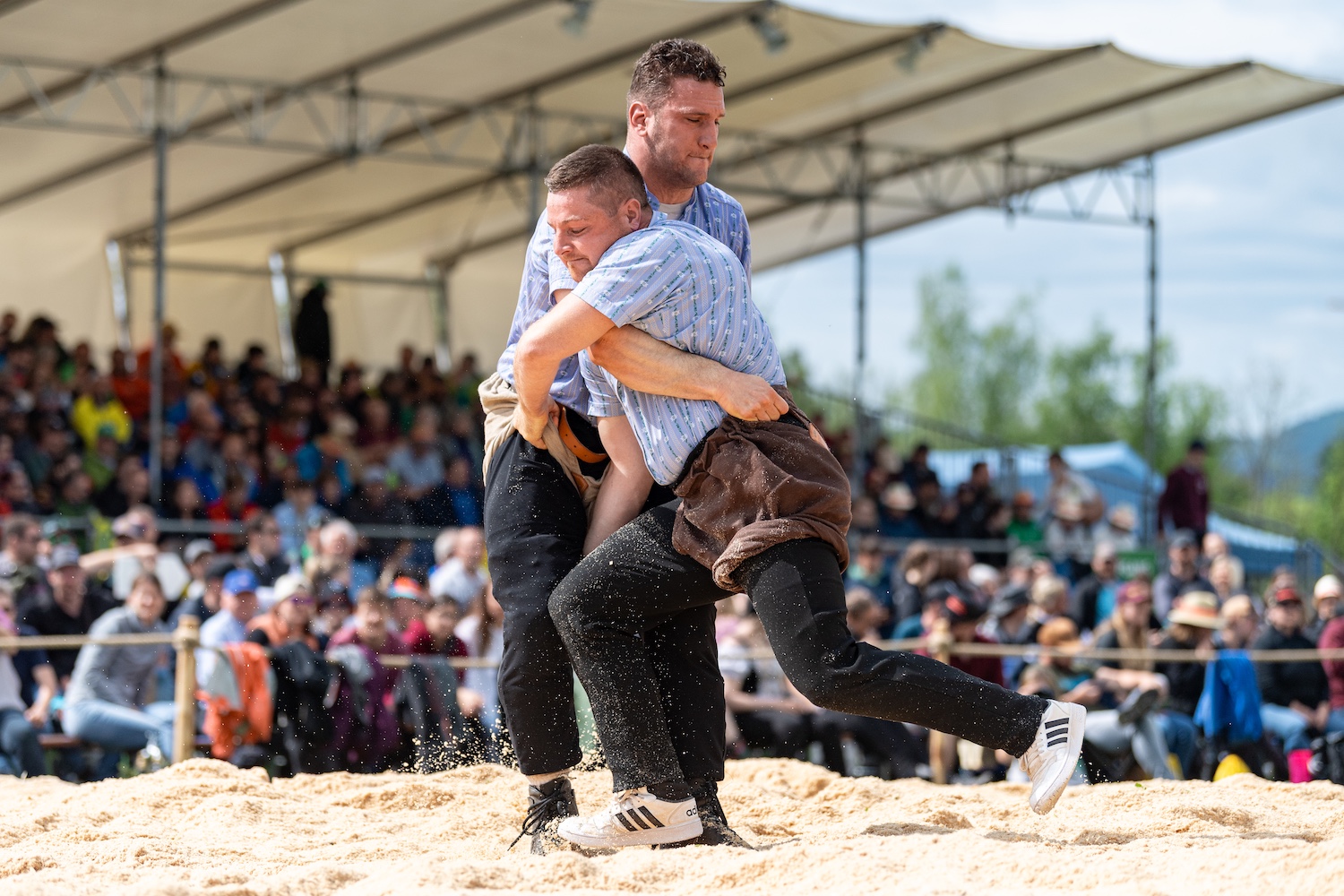 Orlik Armon gegen Riget Florian am 119. Thurgauer Kantonalen Schwingfest in Thundorf am Sonntag, 04. Mai 2025 (Taria Hoesli)